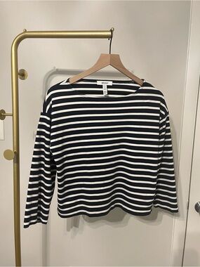 SPANX boatneck Navy & White Striped Long Sleeve Top M